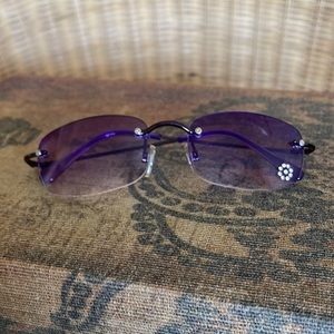 Vintage Retro/Bohemian Style Sheer Purple Sunglasses With Crystal Daisy